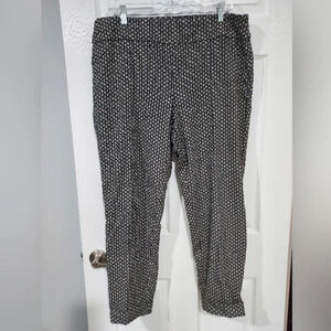 Lord & Taylor Woman Black, White & Metallic Gold Kelly Pull On Pants Size 18 W